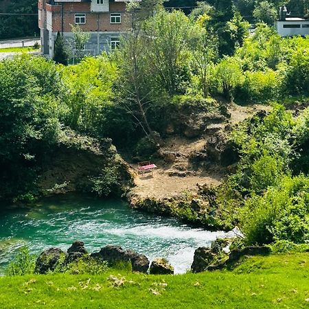 Apart Cobras Jajce Exterior foto